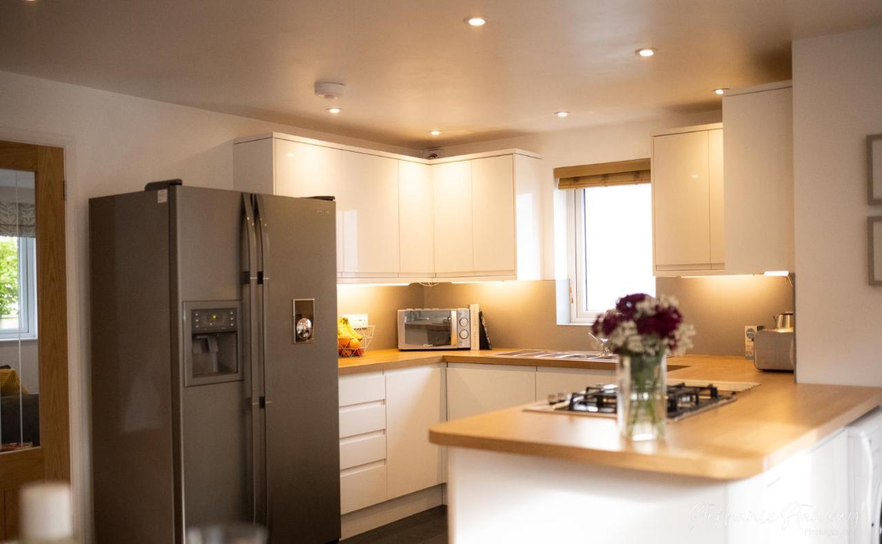 The Lookout, Modern Home From Home, Sleeps 5, With Private Parking & Outside Terrace St Ives Zewnętrze zdjęcie
