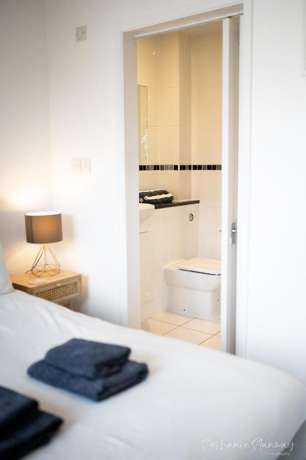 The Lookout, Modern Home From Home, Sleeps 5, With Private Parking & Outside Terrace St Ives Zewnętrze zdjęcie